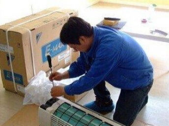 上海搬家公司 為居民、學(xué)生、白領(lǐng)提供公道價(jià)格的搬家與家政服務(wù)